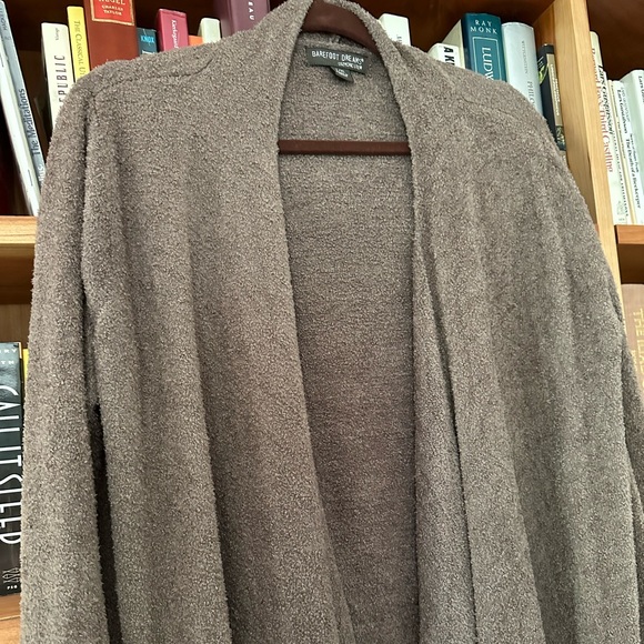 Barefoot Dreams Island Wrap - Picture 7 of 9